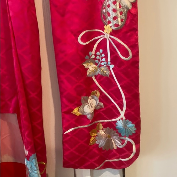 Vintage antique Japanese kimono wedding dress - Picture 8 of 16